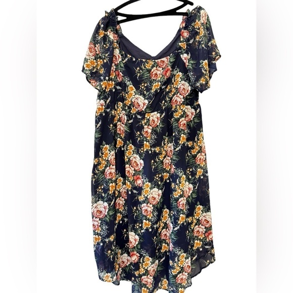 BloomChic Smocked VNeck Floral Dress - Picture 2 of 8